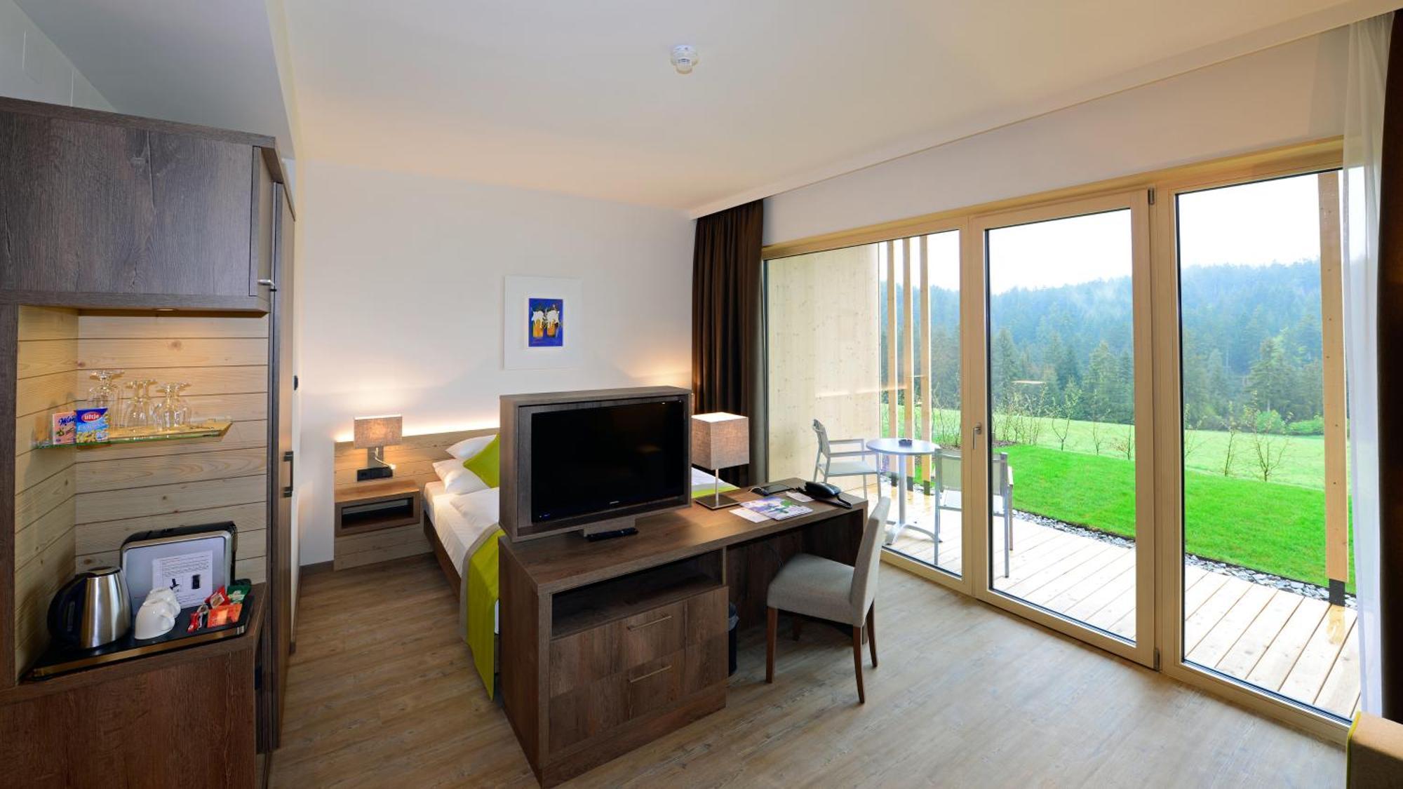 Hotel Schwarz Alm Zwettl Exterior foto