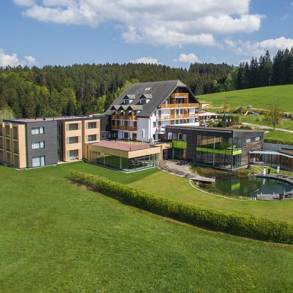 Hotel Schwarz Alm Zwettl Exterior foto